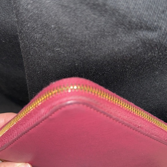 Prada zip around wallet - Picture 11 of 14